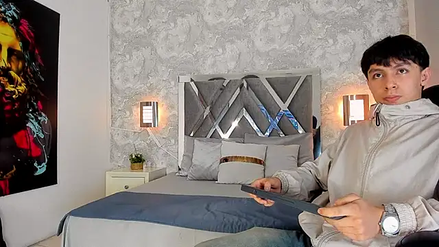 Snapshot of Tyler_durten chatting on October 2, 2025, 2:48 am Tyler durten online show from October 2, 2025, 2:48 am