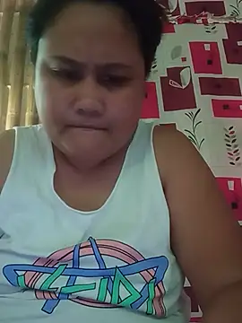 Snapshot of Weng_31 chatting on July 3, 2026, 7:59 am Weng 31 online show from July 3, 2026, 7:59 am