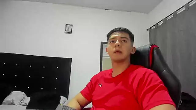 TheonXxs online show from September 13, 2025, 10:32 pm