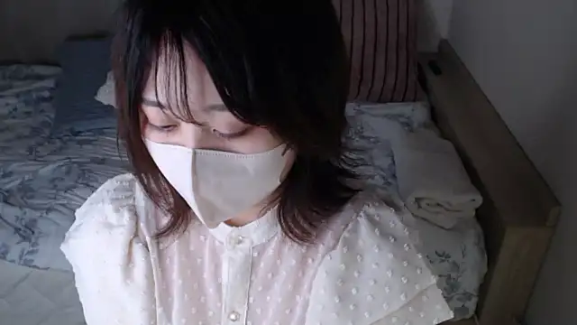 Snapshot of mi__san chatting on September 27, 2025, 2:18 am mi san online show from September 27, 2025, 2:18 am