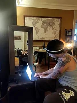 Snapshot of Titilouonlyf69 chatting on October 6, 2025, 8:09 pm Titilouonlyf69 online show from October 6, 2025, 8:09 pm