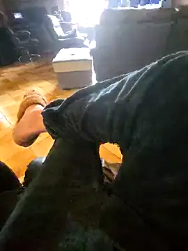 Snapshot of justeadeux chatting on October 2, 2025, 8:50 am justeadeux online show from October 2, 2025, 8:50 am