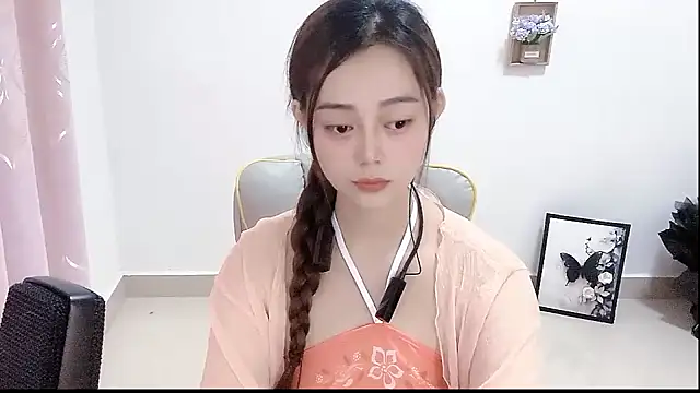 Abb-qiaoyi online show from September 26, 2025, 5:14 am