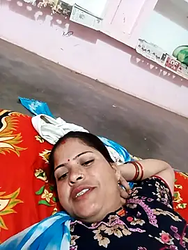 Snapshot of Sexi_savitri chatting on October 27, 2025, 2:07 pm Sexi savitri online show from October 27, 2025, 2:07 pm