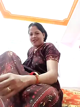 Snapshot of Sexi_savitri chatting on October 17, 2025, 8:06 am Sexi savitri online show from October 17, 2025, 8:06 am