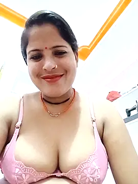 Snapshot of Sexi_savitri chatting on September 20, 2025, 4:28 am Sexi savitri online show from September 20, 2025, 4:28 am