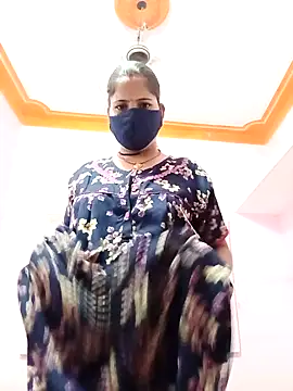 Snapshot of Sexi_savitri chatting on September 29, 2025, 2:44 pm Sexi savitri online show from September 29, 2025, 2:44 pm