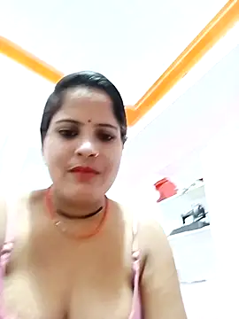 Snapshot of Sexi_savitri chatting on September 12, 2025, 4:12 am Sexi savitri online show from September 12, 2025, 4:12 am