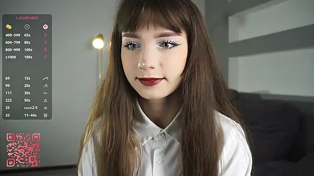 DreamyDaisy online show from September 21, 2025, 8:58 pm