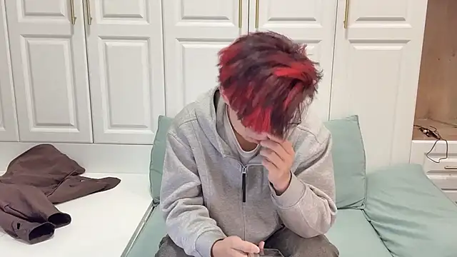 Snapshot of STxuguanhan chatting on October 26, 2025, 9:53 am STxuguanhan online show from October 26, 2025, 9:53 am