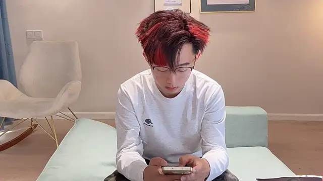 Snapshot of STxuguanhan chatting on October 15, 2025, 7:27 am STxuguanhan online show from October 15, 2025, 7:27 am