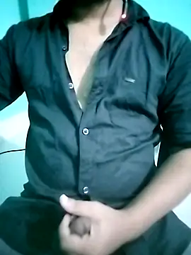 MoanPleasure online show from September 12, 2025, 6:29 pm