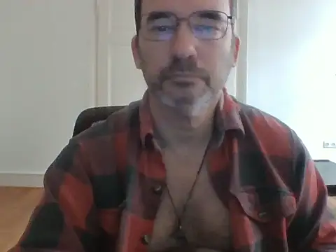 stallionrider88 online show from November 30, 2025, 1:45 pm