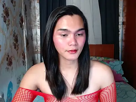 lady in moon online show from March 6, 2026, 2:56 pm