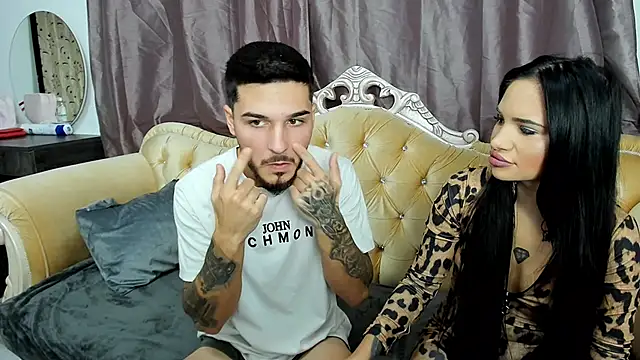 Snapshot of ZaraBliss3 chatting on September 24, 2025, 8:04 pm ZaraBliss3 online show from September 24, 2025, 8:04 pm