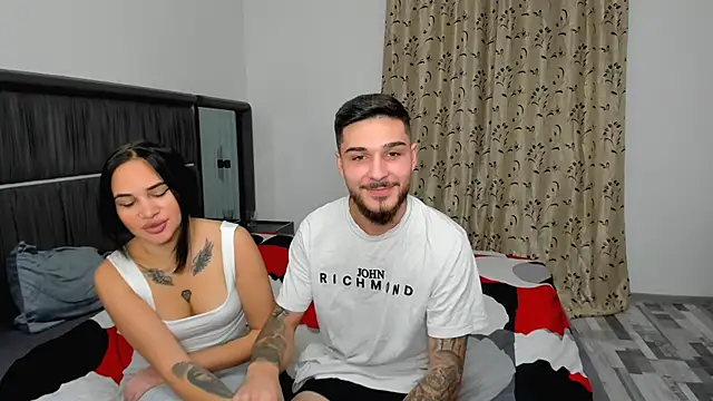 Snapshot of ZaraBliss3 chatting on October 31, 2025, 9:43 pm ZaraBliss3 online show from October 31, 2025, 9:43 pm