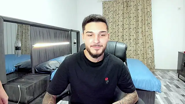 Snapshot of ZaraBliss3 chatting on September 28, 2025, 8:05 pm ZaraBliss3 online show from September 28, 2025, 8:05 pm