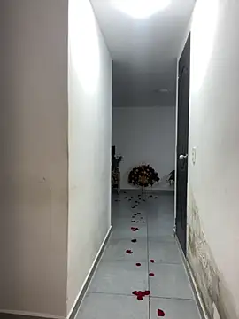 Snapshot of Islarose0_0 chatting on September 21, 2025, 3:22 am Islarose0 0 online show from September 21, 2025, 3:22 am