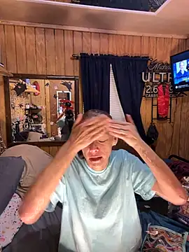 Kacinichole online show from October 4, 2025, 6:31 pm