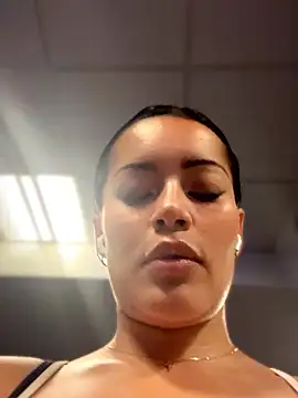 Snapshot of Risky_Workouts chatting on January 19, 2026, 9:02 am Risky Workouts online show from January 19, 2026, 9:02 am