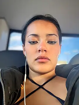 Snapshot of Risky_Workouts chatting on February 3, 2026, 8:30 am Risky Workouts online show from February 3, 2026, 8:30 am