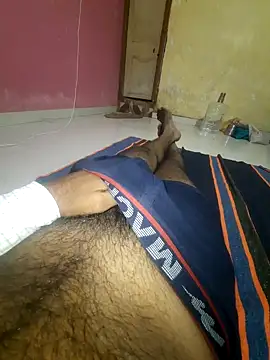 Snapshot of Ass_lover_x chatting on October 28, 2025, 11:20 am Ass lover x online show from October 28, 2025, 11:20 am