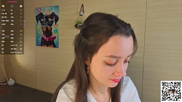 Snapshot of VineciaDestors chatting on October 19, 2025, 7:49 pm VineciaDestors online show from October 19, 2025, 7:49 pm