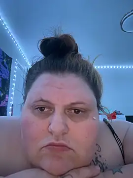 Snapshot of bigmamavirgo01 chatting on October 20, 2025, 1:11 pm bigmamavirgo01 online show from October 20, 2025, 1:11 pm