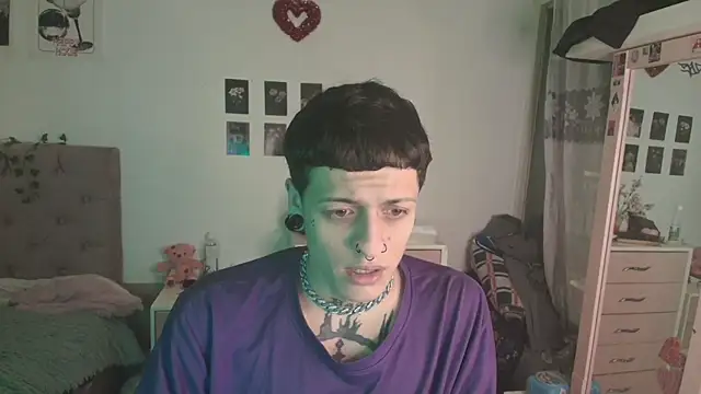 Snapshot of 2cyboy_ chatting on September 29, 2025, 8:03 pm 2cyboy online show from September 29, 2025, 8:03 pm