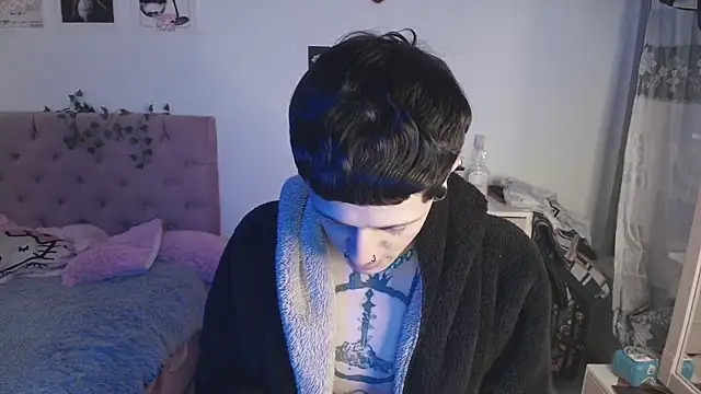 Snapshot of 2cyboy_ chatting on September 26, 2025, 8:38 pm 2cyboy online show from September 26, 2025, 8:38 pm