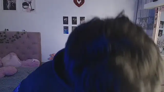 Snapshot of 2cyboy_ chatting on October 2, 2025, 7:17 pm 2cyboy online show from October 2, 2025, 7:17 pm