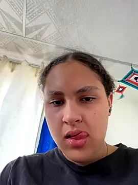 Snapshot of valery_BeBy chatting on September 10, 2025, 7:24 pm valery BeBy online show from September 10, 2025, 7:24 pm