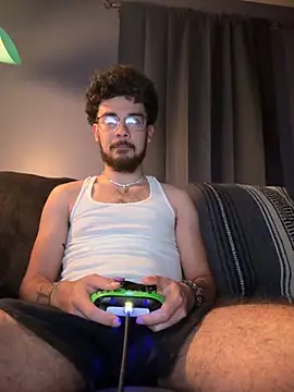 Snapshot of bigbrownpleasure chatting on September 21, 2025, 1:44 am bigbrownpleasure online show from September 21, 2025, 1:44 am