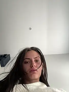 Snapshot of prettylittlefooxy chatting on November 11, 2025, 12:44 pm prettylittlefooxy online show from November 11, 2025, 12:44 pm