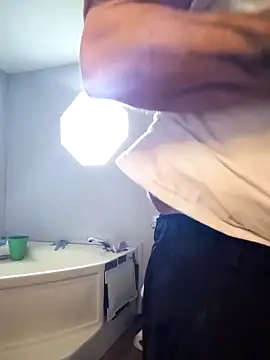 Snapshot of Jeremycle chatting on October 20, 2025, 7:36 pm Jeremycle online show from October 20, 2025, 7:36 pm