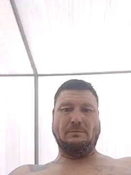 Snapshot of Jeremycle chatting on October 7, 2025, 11:28 pm Jeremycle online show from October 7, 2025, 11:28 pm