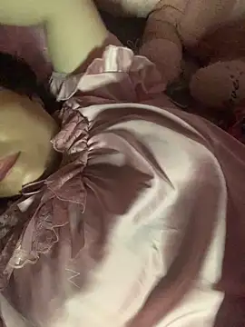 Star-sweet online show from October 28, 2025, 12:00 am