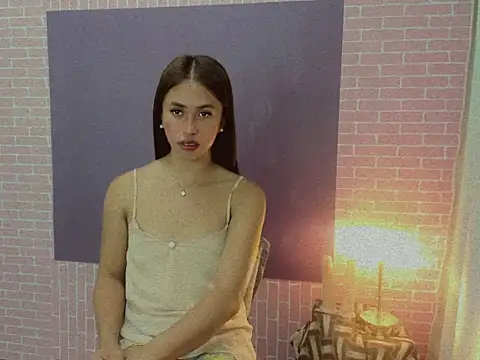 Snapshot of secretmiller_ chatting on September 22, 2025, 5:02 am secretmiller online show from September 22, 2025, 5:02 am