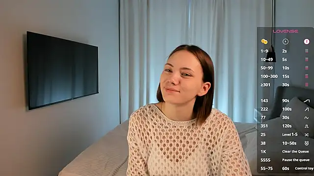 Snapshot of SirenaOstrem chatting on September 26, 2025, 1:01 am SirenaOstrem online show from September 26, 2025, 1:01 am