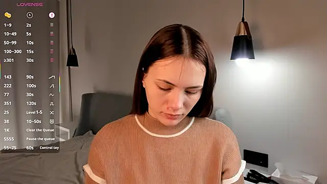 Snapshot of SirenaOstrem chatting on October 9, 2025, 1:17 am SirenaOstrem online show from October 9, 2025, 1:17 am