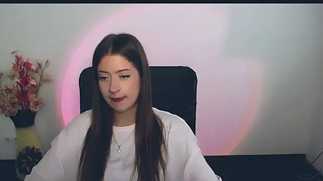 princess lilit online show from September 9, 2025, 7:40 am