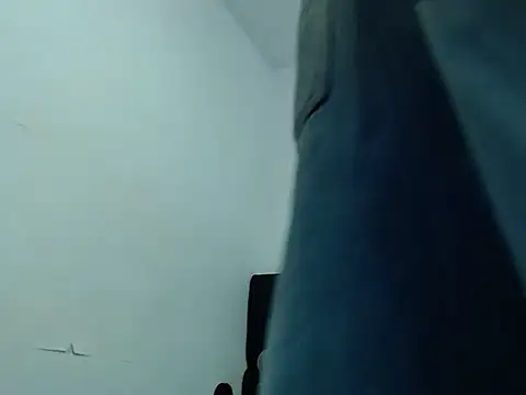 daniel evans69 online show from October 15, 2025, 12:35 pm