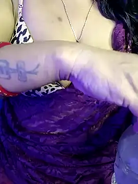 monaa-darling online show from September 21, 2025, 11:48 am