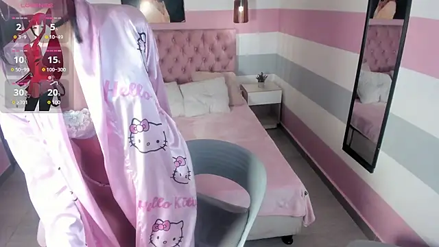 Snapshot of ela_petit chatting on October 10, 2025, 9:04 pm ela petit online show from October 10, 2025, 9:04 pm