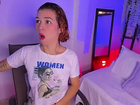 selene boyer online show from December 19, 2025, 9:06 pm