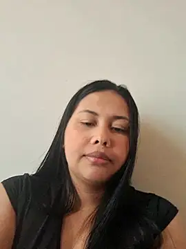 Alessandraa- online show from June 21, 2026, 6:36 pm