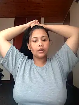 Alessandraa- online show from June 6, 2026, 8:36 pm