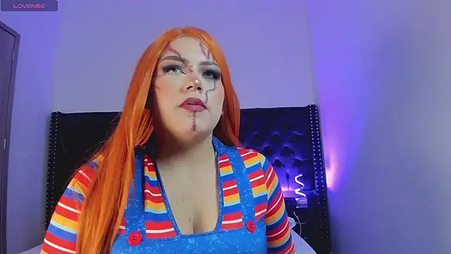 ScarletMoon1  online show from October 29, 2025, 7:57 pm