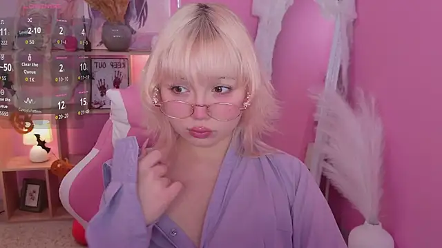 Kyomi Sun online show from November 1, 2025, 11:09 pm