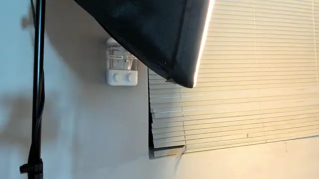 Snapshot of MrJustin_ chatting on October 26, 2025, 8:20 pm MrJustin  online show from October 26, 2025, 8:20 pm